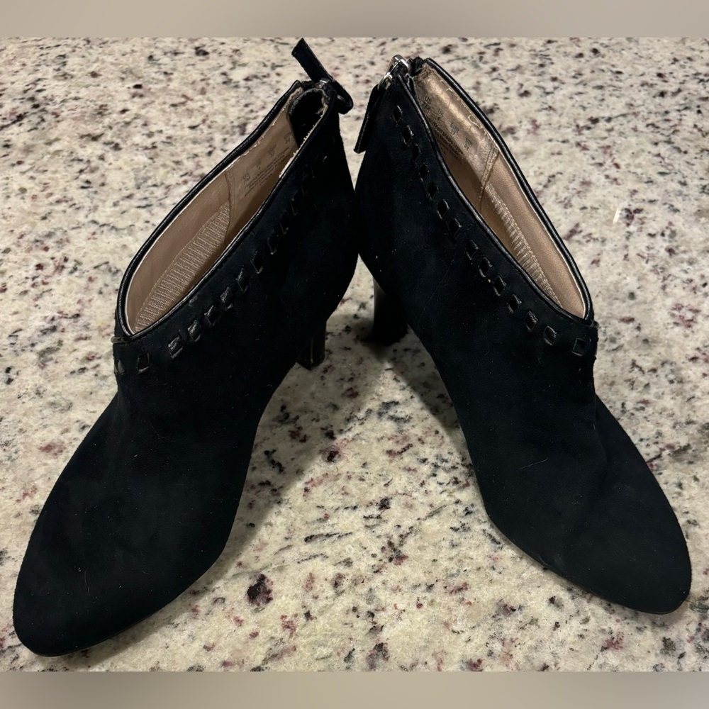 Life Stride Giada Shootie- size 7